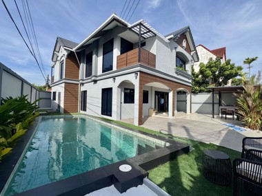 Picture of 5 bedroom House in Country Club Villa East Pattaya