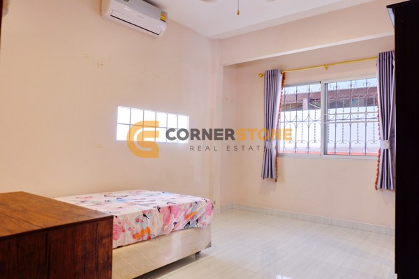 Picture of 3 bedroom House in Eakmongkol Theprasit Jomtien