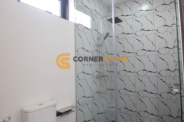 Picture of 3 Storey 3 Bedroom House in Huay Yai