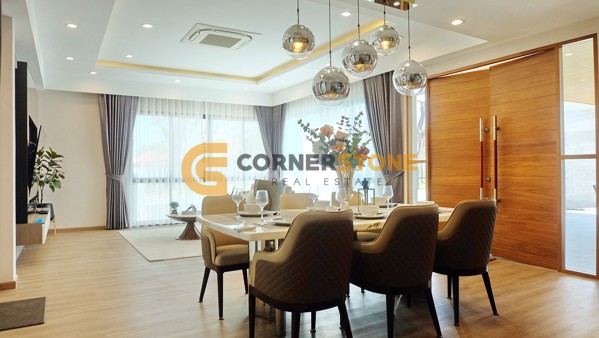 Picture of 4 bedroom House in  Pattaya