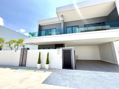 Picture of 5 bedroom House in Enchant Villa East Pattaya