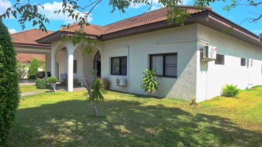 Picture of 4 bedroom House in Laurel Park Horseshoe Point East Pattaya