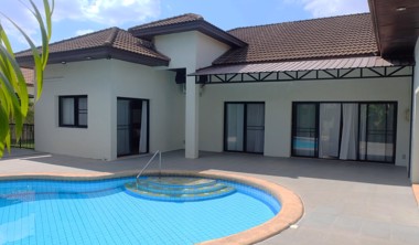 Picture of 4 bedroom House in Laurel Park Horseshoe Point East Pattaya