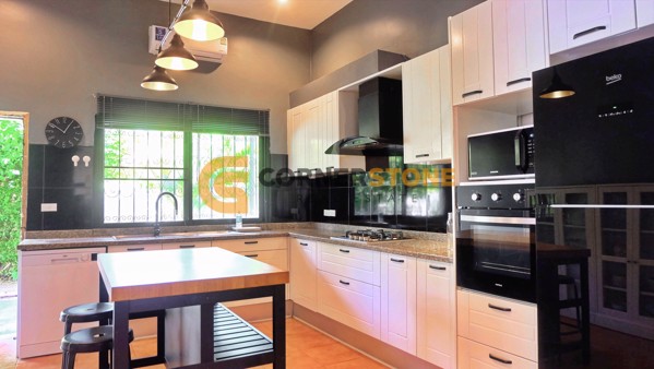 Picture of บ้าน 4 ห้องนอน ในโครงการ Laurel Park Horseshoe Point ตั้งอยู่ที่ พัทยาตะวันออก