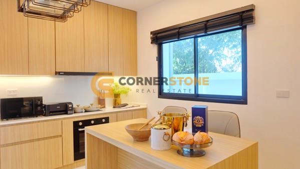 Picture of 5 bedroom House in  Huay Yai