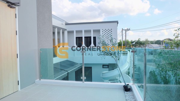 Picture of 5 bedroom House in  Huay Yai