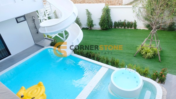 Picture of 5 bedroom House in  Huay Yai