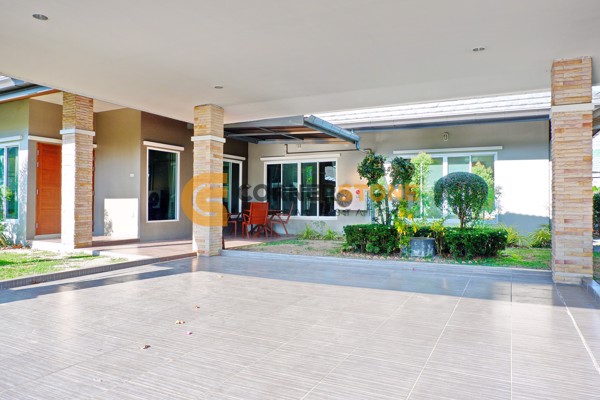 Picture of 3 bedroom House in SP Village 5 Mabprachan East Pattaya