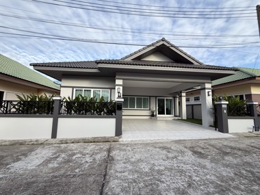 Picture of 3 bedroom House in Pornthep Garden Ville 5 East Pattaya