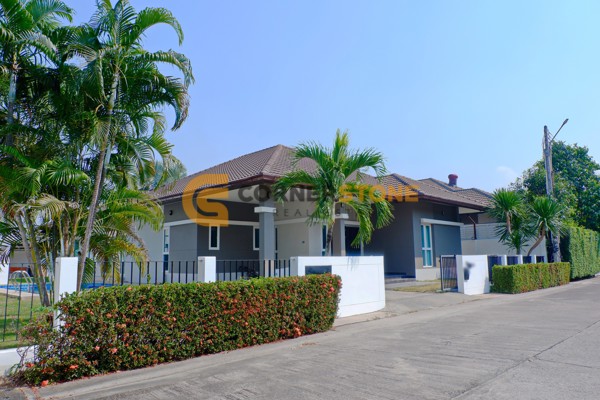 Picture of 4 bedroom House in Baan Panalee Village Huay Yai
