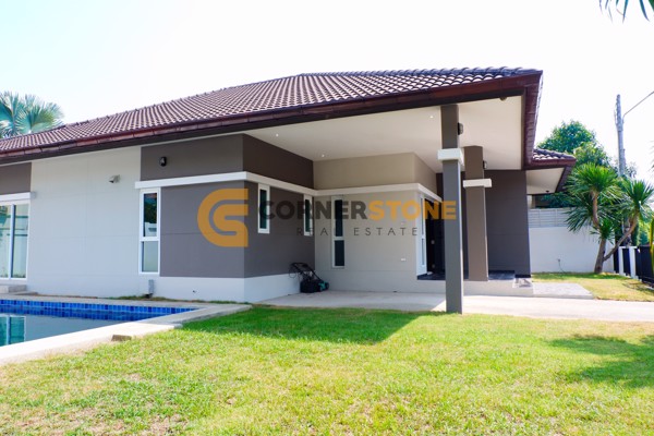 Picture of 4 bedroom House in Baan Panalee Huay Yai