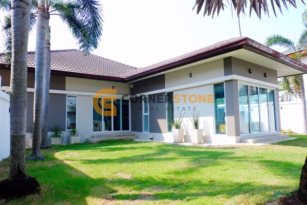 Picture of 4 bedroom House in Baan Panalee Huay Yai