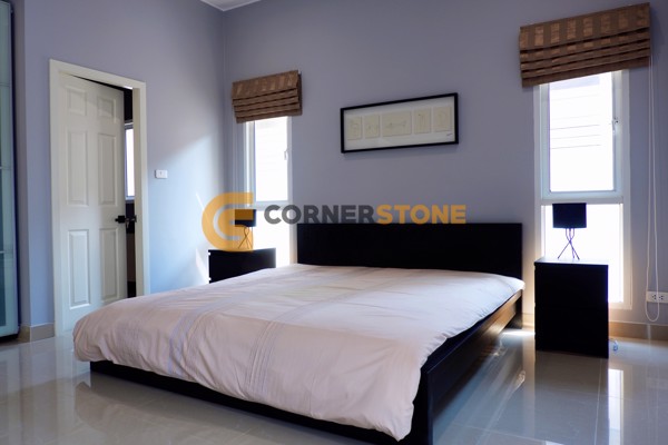 Picture of 4 bedroom House in Baan Panalee Huay Yai