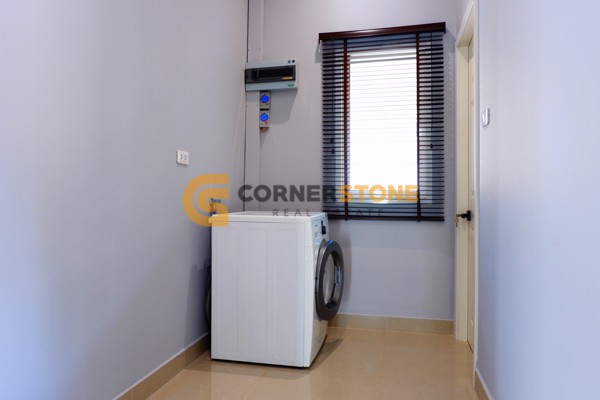 Picture of 4 bedroom House in Baan Panalee Village Huay Yai