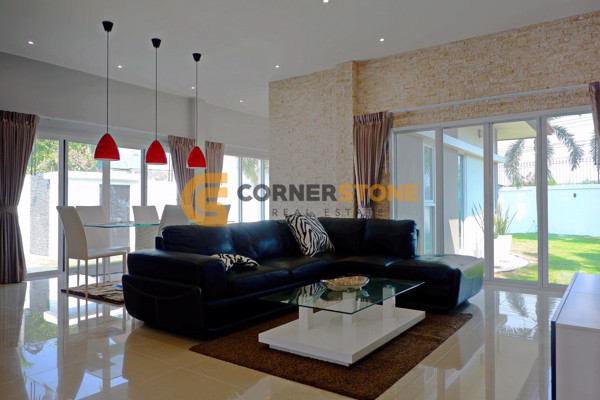 Picture of 4 bedroom House in Baan Panalee Huay Yai