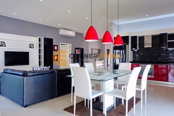 Picture of 4 bedroom House in Baan Panalee Village Huay Yai