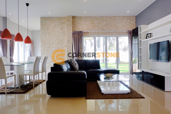 Picture of 4 bedroom House in Baan Panalee Huay Yai