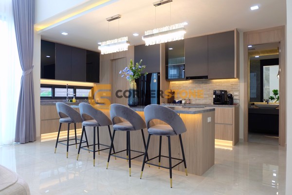 Picture of 5 bedroom House in Impress House East Pattaya