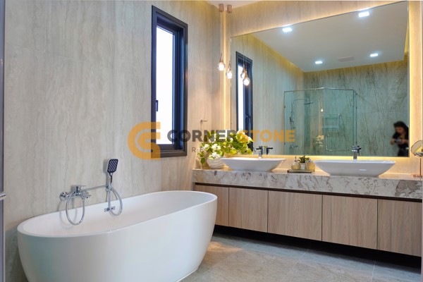 Picture of 5 bedroom House in Impress House East Pattaya