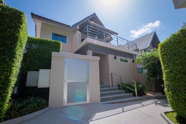 Picture of 4 bedroom House in Chateau Dale Tropical Villa Jomtien Beach