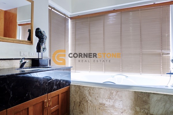 Picture of บ้าน 4 ห้องนอน  ตั้งอยู่ที่ พระตำหนัก