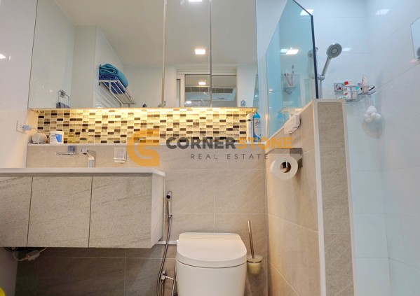 Picture of 3 bedroom Condo in Apus Condo Pattaya