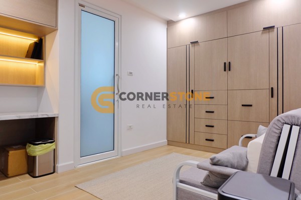 Picture of 3 bedroom Condo in Apus Condo Pattaya
