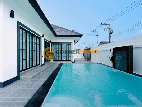Picture of 4 bedroom House in Rattanakorn Village 18 East Pattaya