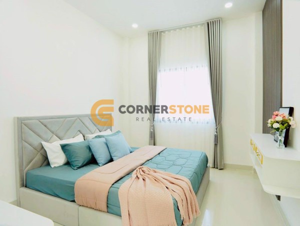Picture of 4 bedroom House in Rattanakorn Village 18 East Pattaya