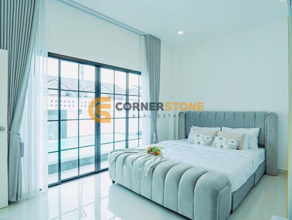 Picture of 4 bedroom House in Rattanakorn Village 18 East Pattaya