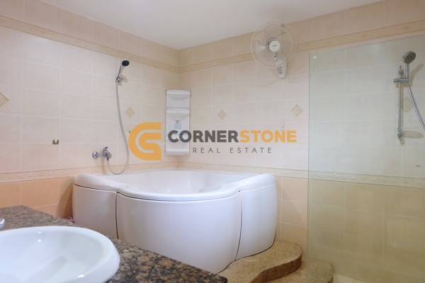 Picture of 4 bedroom House in  East Pattaya