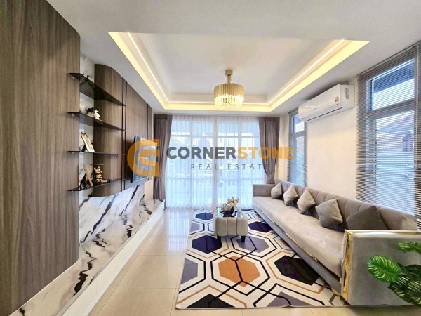 Picture of 4 bedroom House in Chockchai Garden Home 4 East Pattaya East Pattaya