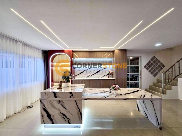 Picture of 4 bedroom House in Chockchai Garden Home 4 East Pattaya East Pattaya