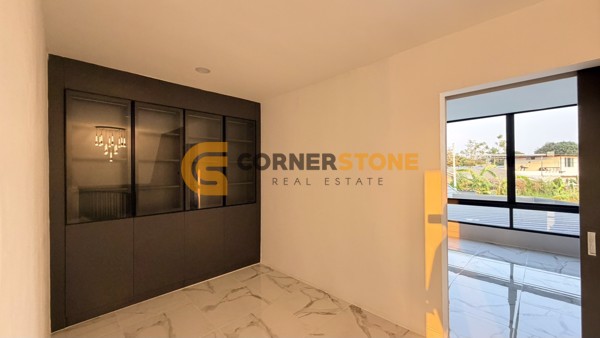 Picture of 6 bedroom House in  East Pattaya