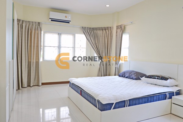 Picture of 3 bedroom House in Ruen Pisa East Pattaya