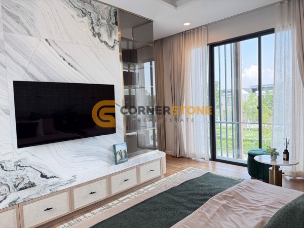 Picture of Pyche Pattaya