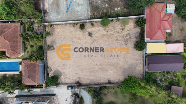 Picture of 433.2 sqw Land Plot in Huay Yai