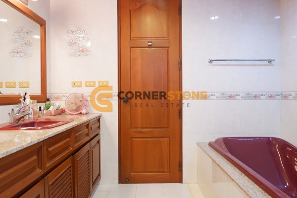 Picture of 4 bedroom House in  Phoenix Golf Course