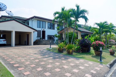 Picture of 4 bedroom House in Phoenix Golf Course