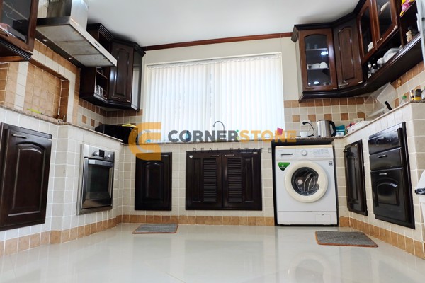 Picture of บ้าน 4 ห้องนอน  ตั้งอยู่ที่ พระตำหนัก