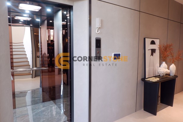 Picture of 4 bedroom House in Veera Grand Pattaya East Pattaya