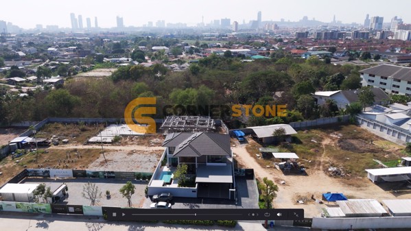 Picture of 4 bedroom House in Veera Grand Pattaya East Pattaya