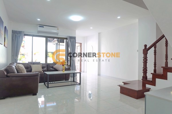 Picture of 4 bedroom House in Corrib Village Pratumnak Hill