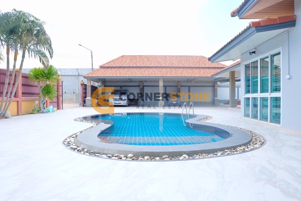 Picture of 4 bedroom House in  East Pattaya