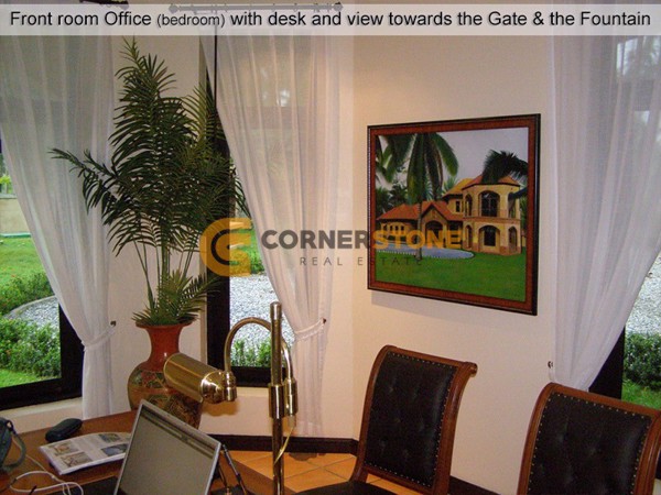 Picture of Large 4 bedroom Private Pool Home in Huay Yai