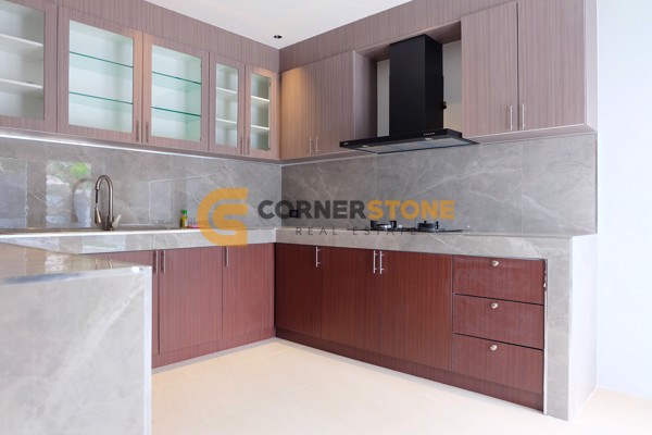 Picture of 5 bedroom House in  Pattaya