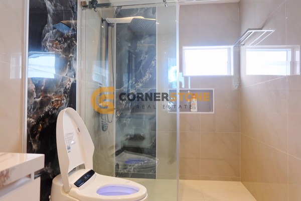 Picture of 5 bedroom House in East Pattaya