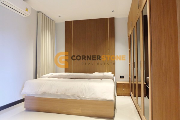 Picture of 5 bedroom House in  Pattaya