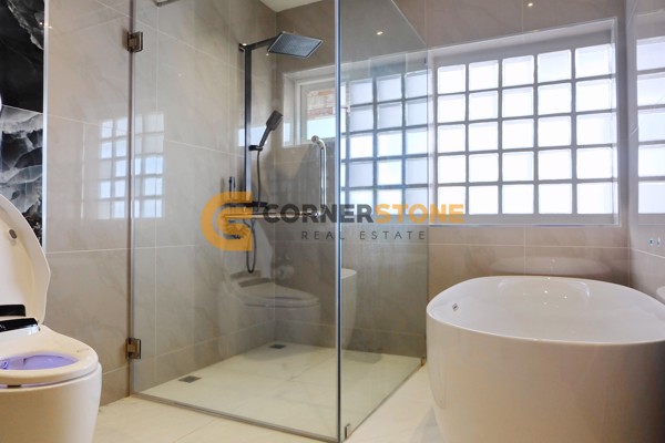 Picture of 5 bedroom House in East Pattaya