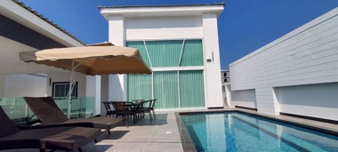 Picture of 4 bedroom House in Pattaya Lagoon Pattaya